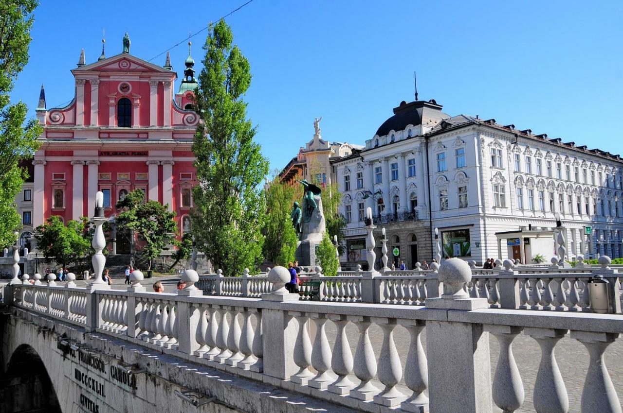 River View Apartment Ljubljana Exteriör bild